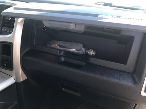 Used 2017 RAM 1500 Big Horn image 40