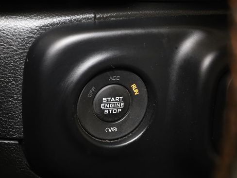 Used 2021 Jeep Gladiator Mojave w/ LED Lighting Group AWD/4WD image 29