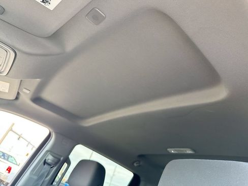 Used 2025 Chevrolet Silverado 1500 LT AWD/4WD image 22