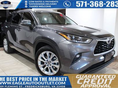Used 2021 Toyota Highlander XLE