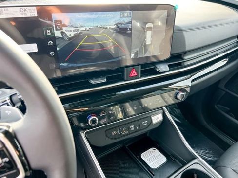 New 2026 Kia Carnival SX Prestige FWD image 24
