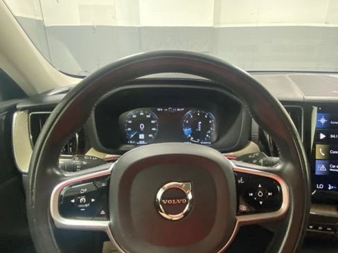 Used 2021 Volvo XC60 T5 Inscription AWD/4WD image 15