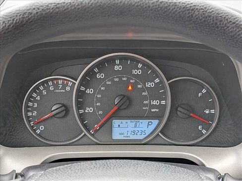 Used 2016 Toyota RAV4 LE FWD image 11