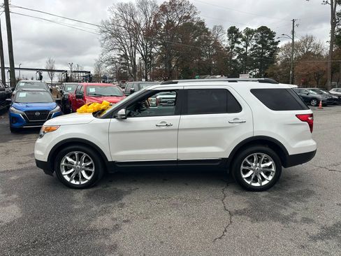 Used 2015 Ford Explorer Limited w/ Equipment Group 302A image 4