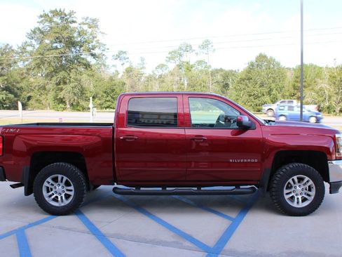 Used 2018 Chevrolet Silverado 1500 LT w/ All Star Edition image 5