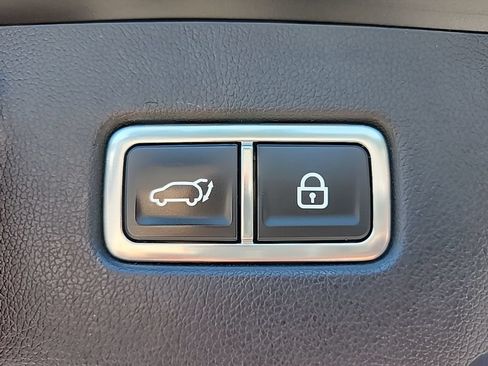 Used 2021 Kia Sorento EX w/ Panoramic Sunroof Package FWD image 22