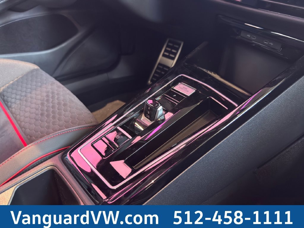 New 2026 Volkswagen GTI SE FWD image 29
