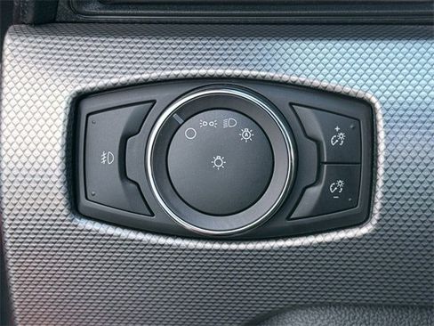 Used 2018 Ford Mustang GT image 22