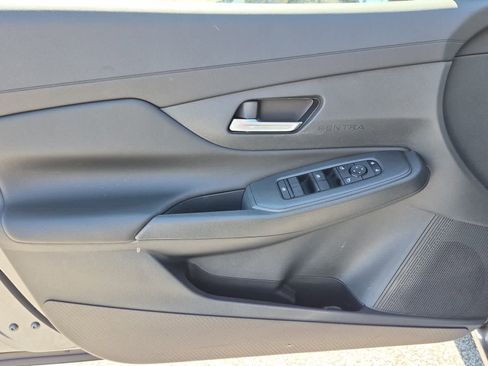 New 2026 Nissan Sentra SV image 9