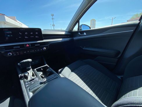 Used 2025 Kia K5 LXS image 34