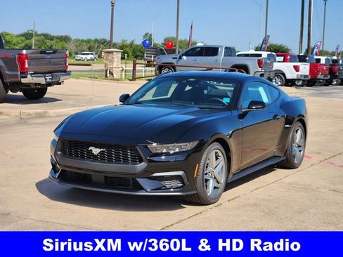 New 2025 Ford Mustang Coupe image 4