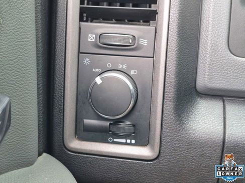 Used 2018 RAM 3500 Tradesman w/ Power & Remote Entry Group RWD image 17