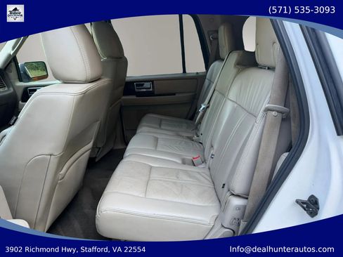 Used 2017 Lincoln Navigator Select AWD/4WD image 20