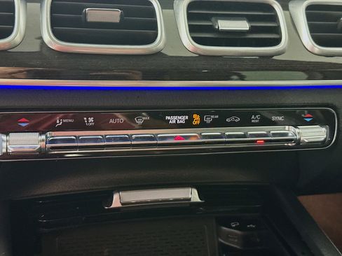 Used 2020 Mercedes-Benz GLE 350 image 19