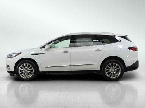 Used 2018 Buick Enclave Essence w/ Trailering Package AWD/4WD image 2