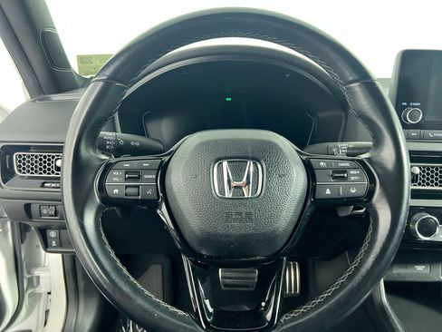 Used 2023 Honda Civic Sport image 10