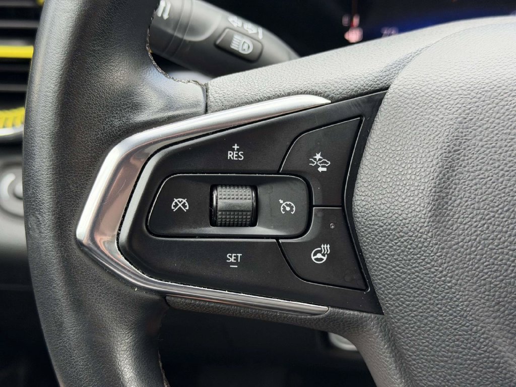 Used 2025 Chevrolet Trax ACTIV w/ Driver Confidence Package FWD image 24