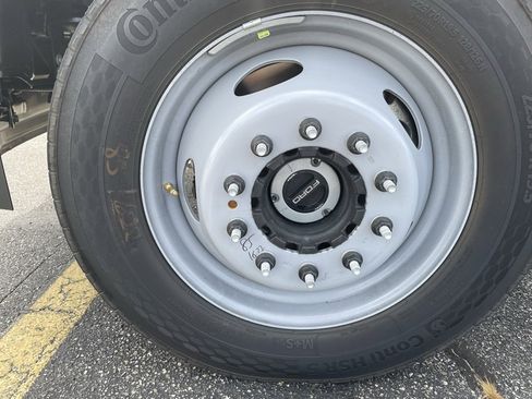 New 2025 Ford F450 XL w/ XL Chrome Package image 7