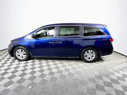Used 2016 Honda Odyssey SE image 4
