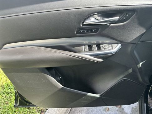 Used 2019 Cadillac XT4 Premium Luxury image 29