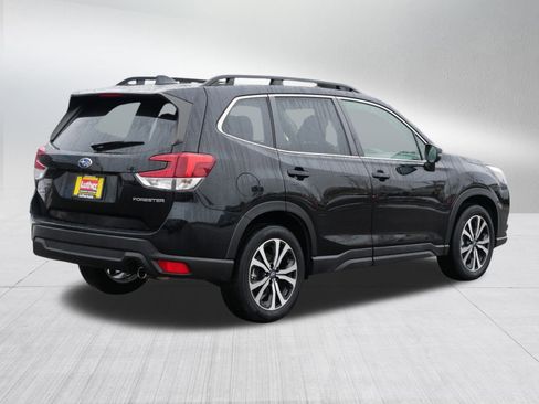 Used 2024 Subaru Forester Limited image 7