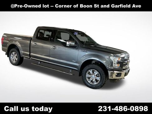 Used 2016 Ford F150 Lariat w/ Equipment Group 502A Luxury AWD/4WD image 7