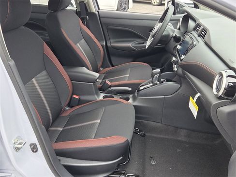 New 2025 Nissan Versa SR image 13