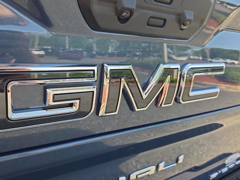 New 2026 GMC Sierra 2500 Denali Ultimate w/ Max Trailering Package AWD/4WD image 15