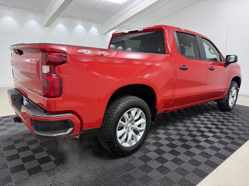 Used 2023 Chevrolet Silverado 1500 Custom image 7