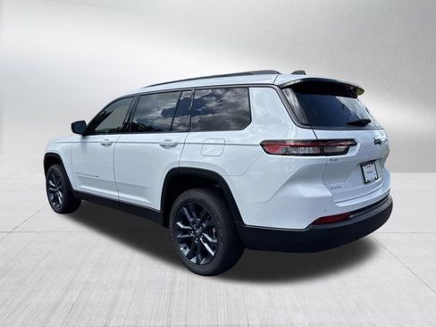 New 2026 Jeep Grand Cherokee L Limited AWD/4WD image 7