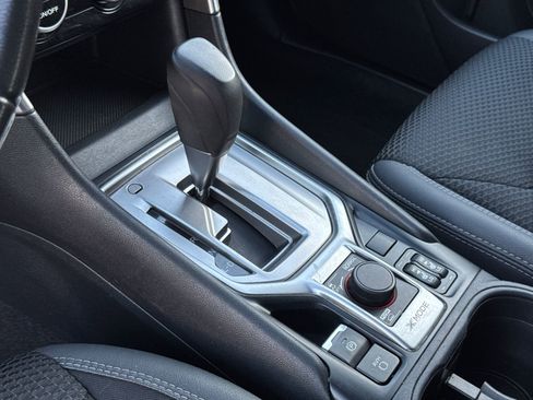 Used 2019 Subaru Forester Premium image 16