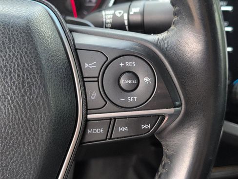 Used 2018 Toyota Camry XSE w/ Audio Package FWD image 23