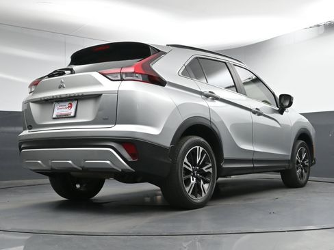 Used 2023 Mitsubishi Eclipse Cross SE image 29