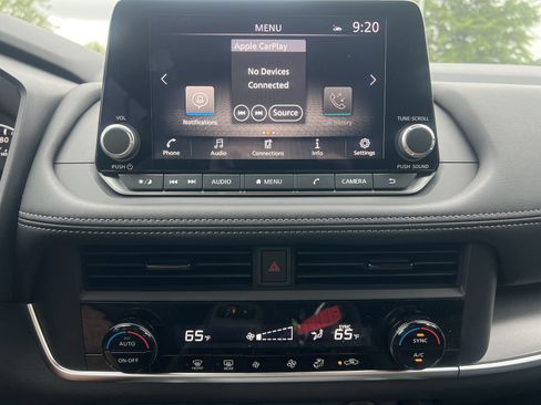 New 2026 Nissan Rogue SV FWD image 4