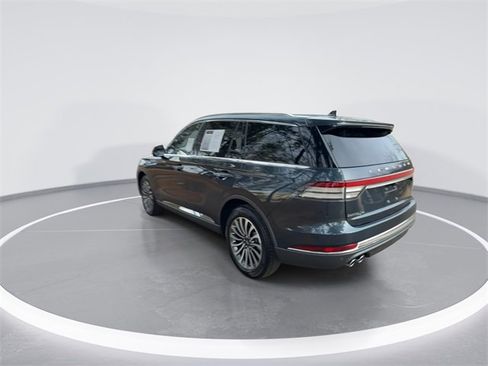 Used 2023 Lincoln Aviator Reserve w/ Elements Package Plus image 6