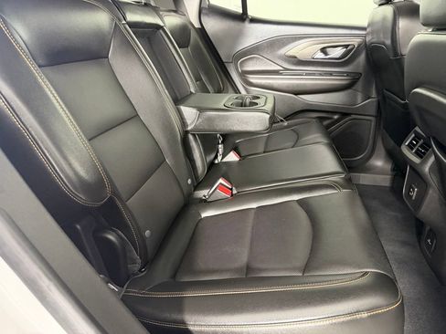 Used 2020 GMC Terrain SLT w/ Preferred Package FWD image 28