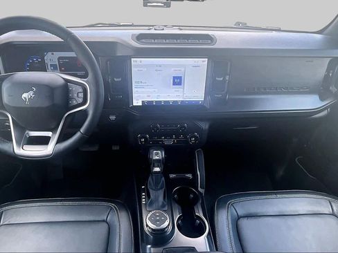 Used 2021 Ford Bronco First Edition AWD/4WD image 14