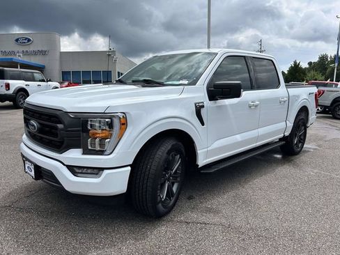 Used 2023 Ford F150 XLT w/ Equipment Group 302A High RWD image 7