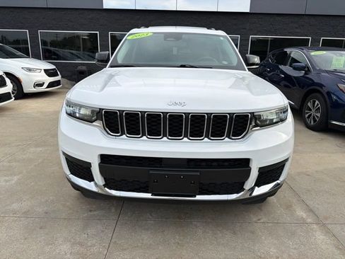 Certified 2023 Jeep Grand Cherokee L Laredo w/ Luxury Tech Group I AWD/4WD image 2