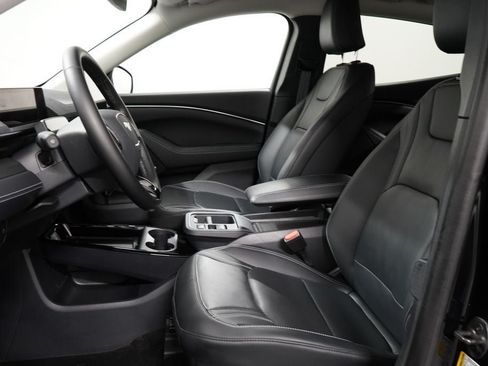 Used 2025 Ford Mustang Mach-E Premium AWD/4WD image 15