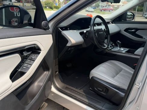 Used 2020 Land Rover Range Rover Evoque S AWD/4WD image 13