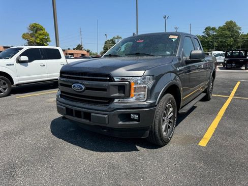 Used 2018 Ford F150 XLT w/ Equipment Group 302A Luxury AWD/4WD image 5