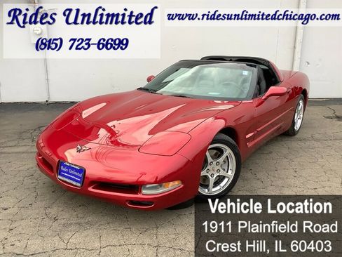 Used 2004 Chevrolet Corvette Coupe w/ Roof Package image 14