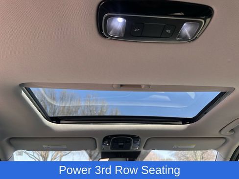 Used 2022 Hyundai Palisade SEL w/ Premium Package image 22