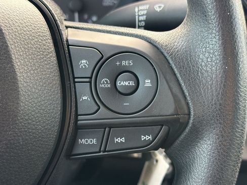 Used 2023 Toyota Corolla LE FWD image 18