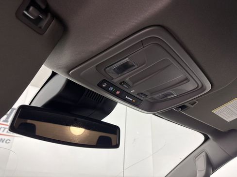 Used 2024 Chevrolet Silverado 1500 LTZ w/ Z71 Off-Road Package image 19