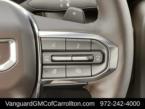 New 2026 GMC Yukon Elevation w/ Elevation Premium Package AWD/4WD image 11