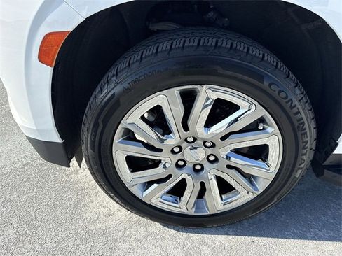 Used 2021 Chevrolet Tahoe LT image 10