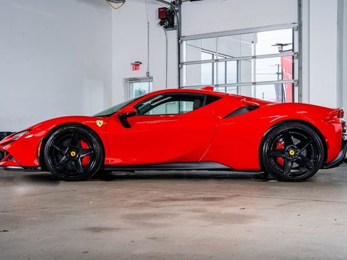 Used 2024 Ferrari SF90 Stradale image 8