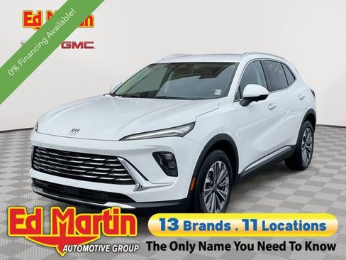 Certified 2025 Buick Envision Preferred image 1